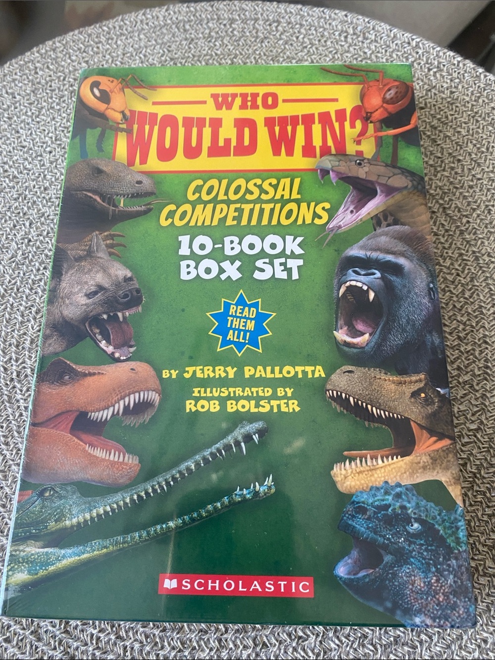 Scholastic Series Who Would Win? Colossal Competitions 10-Book Box Set